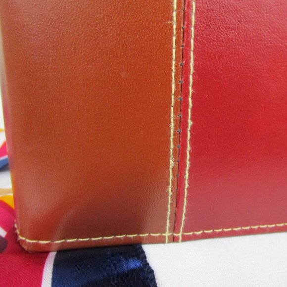 Bindertek Premium Leather 3-Ring Binder/Photo Album - 4th of 8 - Picture 3 of 8